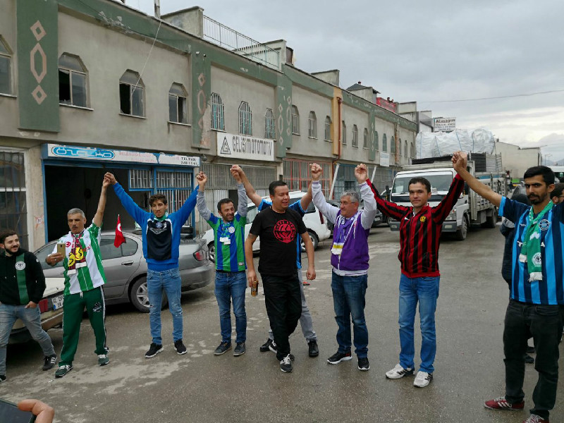 TÜRKİYE DOSTLUK GÖRDÜ