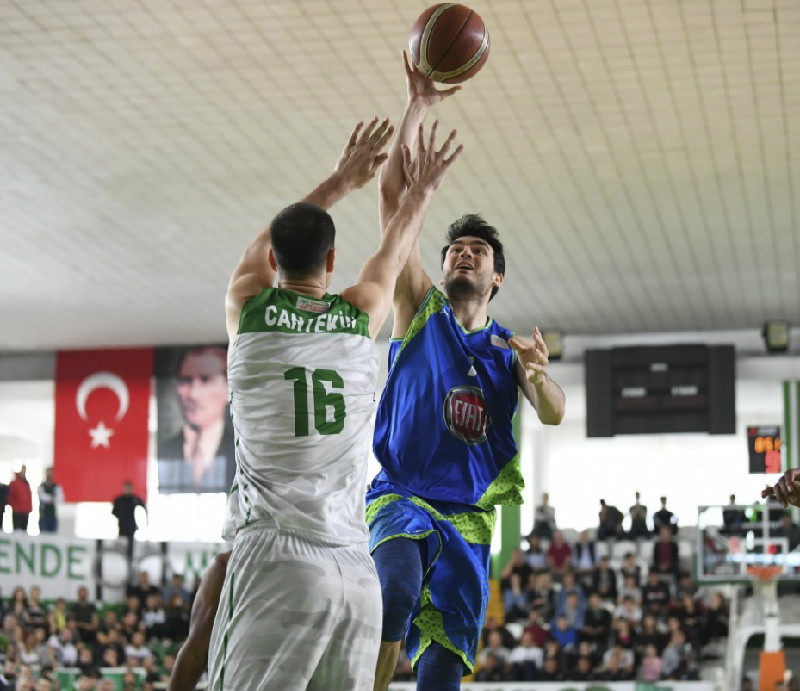 KULÜP REKORUNU  KIRARAK GELDİLER