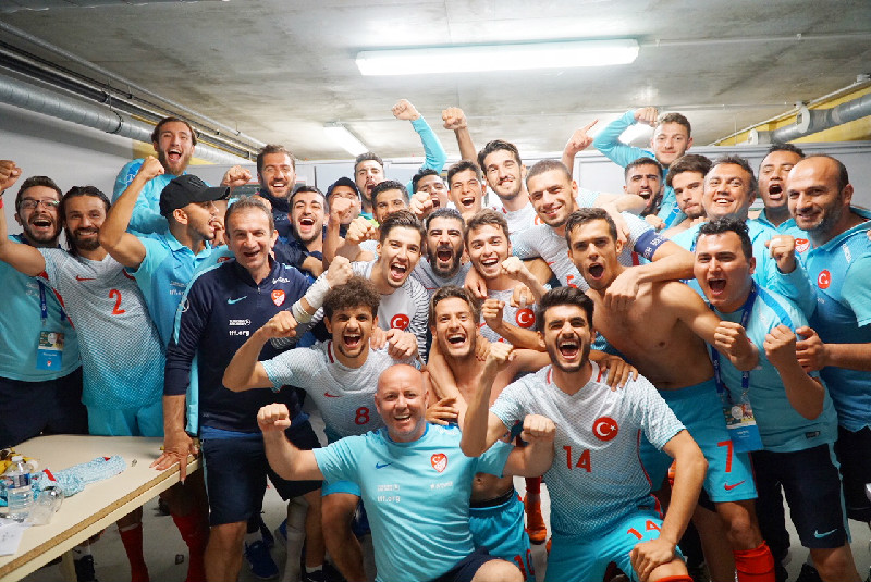 FURGANLI MİLLİLER  YARI FİNALE KALDI