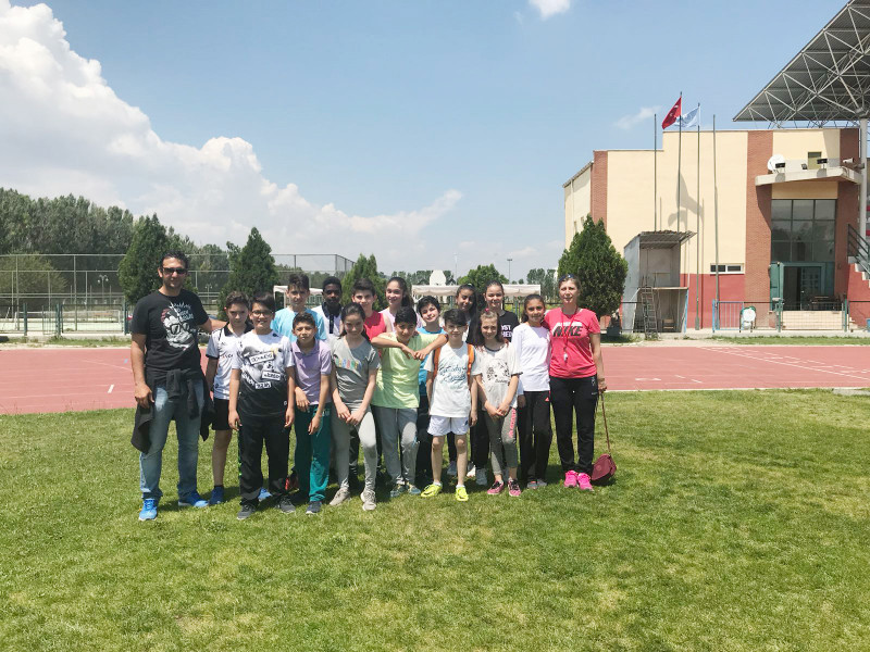 İKİ EYLÜL ATLETİZMDE ÇALIŞIYOR