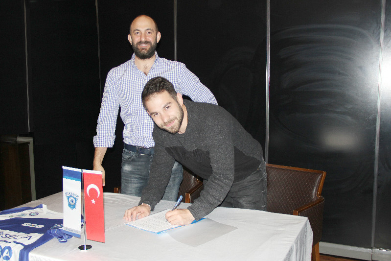 YİĞİT ERÖZDE  İMZAYI ATTI