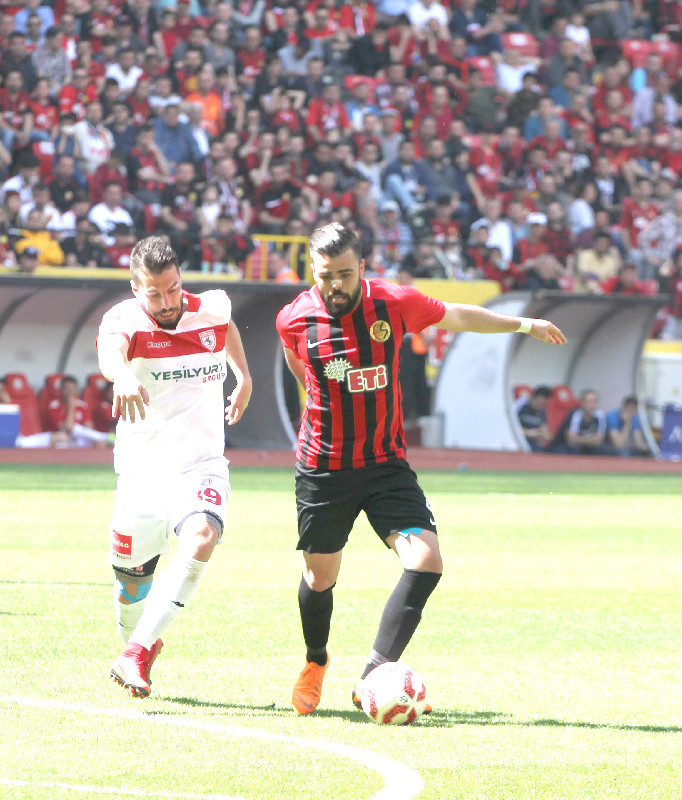 GURURLA TAŞIDIM