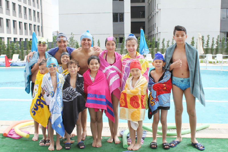 ANEMONDA YÜZME BİR BAŞKA