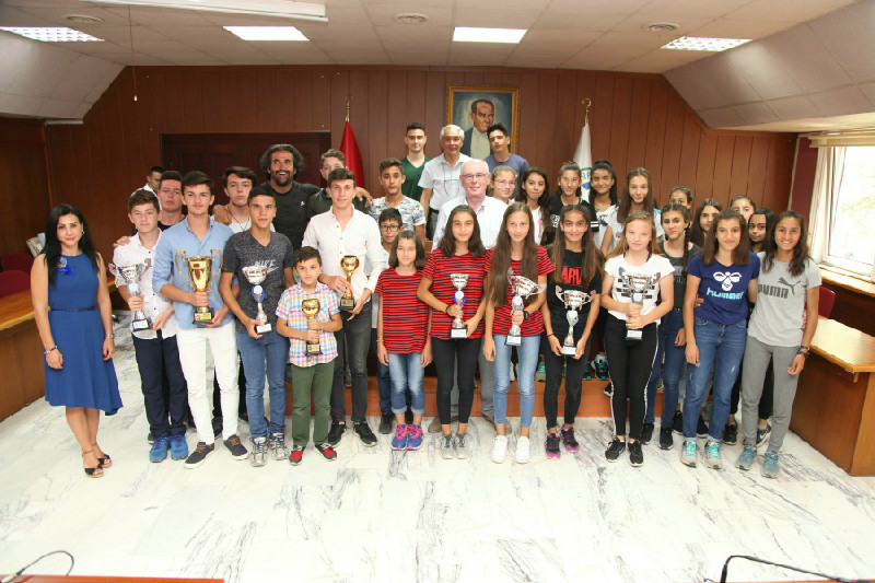 SPORCULARIMIZLA GURUR DUYUYORUM