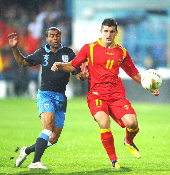 ES-ES GOLCÜ BECİRAJIN PEŞİNDE