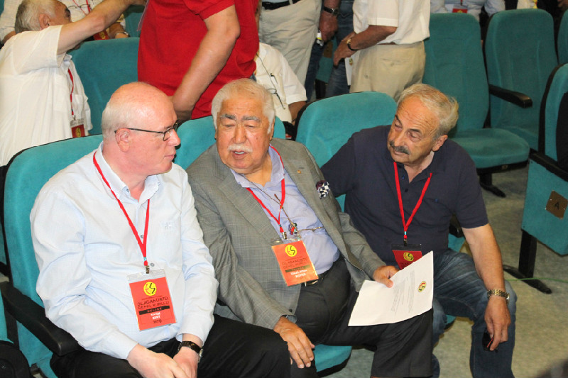 YÜKSEK DİVAN TOPLANIYOR