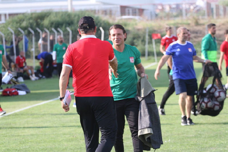 TAMER TUNA ES-ESİ BEĞENDİ