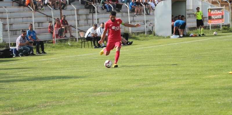 ESKİŞEHİRSPORUN EN İYİ OYUNCUSU TARAFTARIDIR