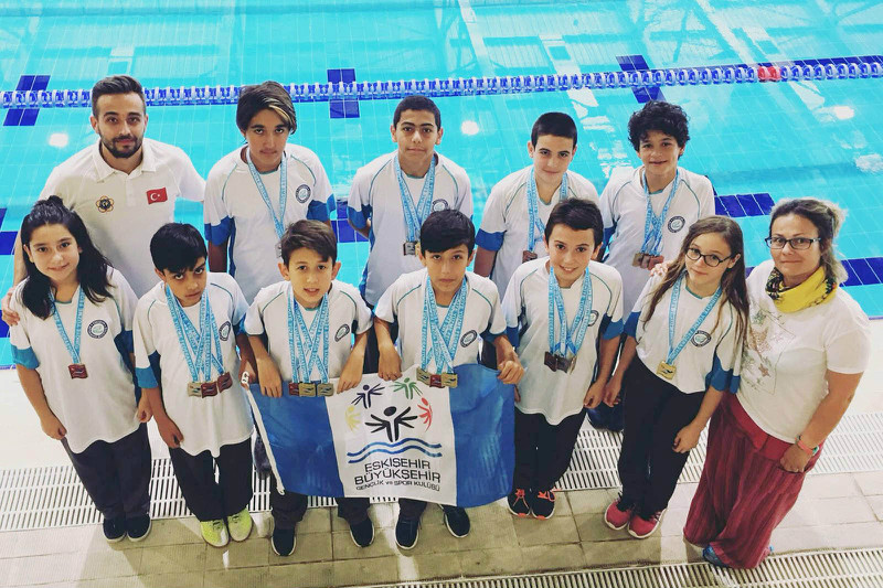 ANKARADAN MADALYALAR İLE DÖNDÜLER