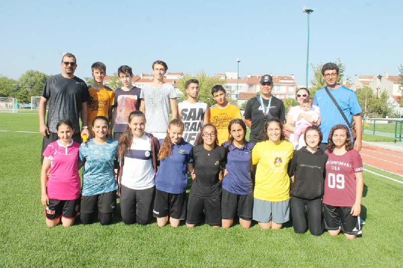 YILDIZDAN DAHA PARLAKLAR