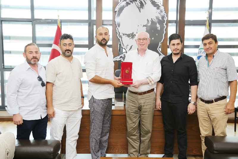 BAŞKAN KURTTAN 10 MİLYON TLLİK ÖNERİ