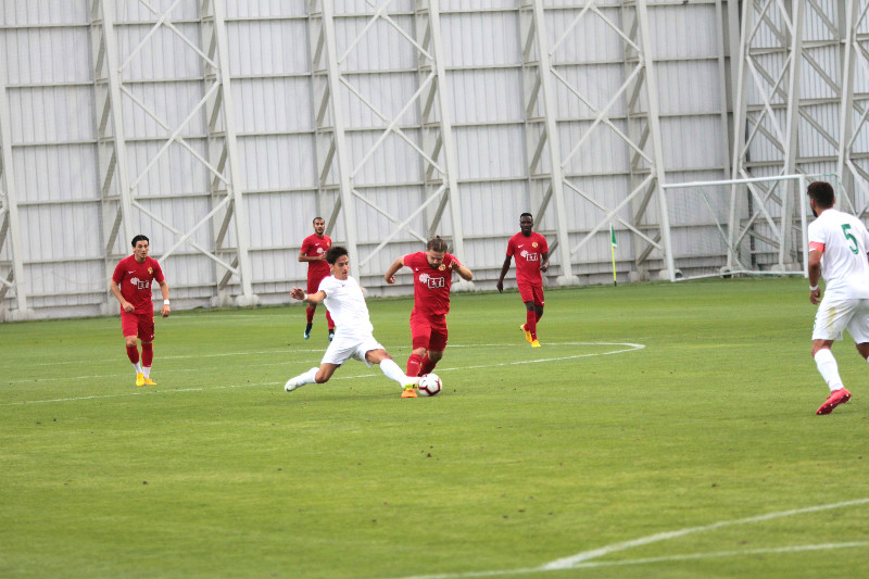 İKİ DEĞİŞİKLİK