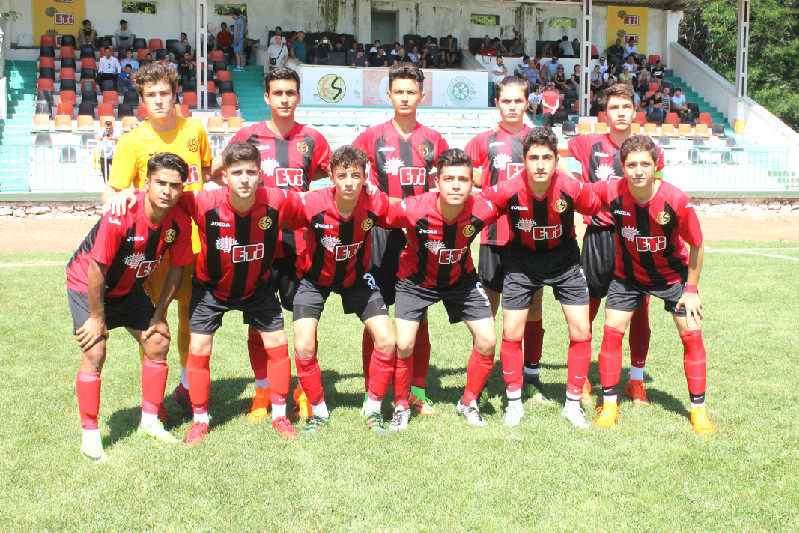 GENÇLERDE SÜPER BAŞLANGIÇ