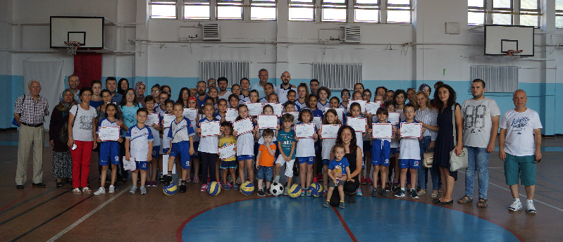 İLK SERTİFİKALAR DAĞITILDI