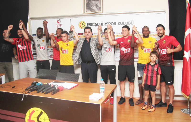 KRİZ YİNE ÇÖZÜLEMEDİ