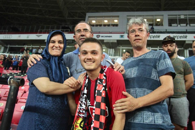 GENÇ UTKUYA AİLE DESTEĞİ