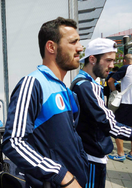 Mustafa Yuvaya Döndü