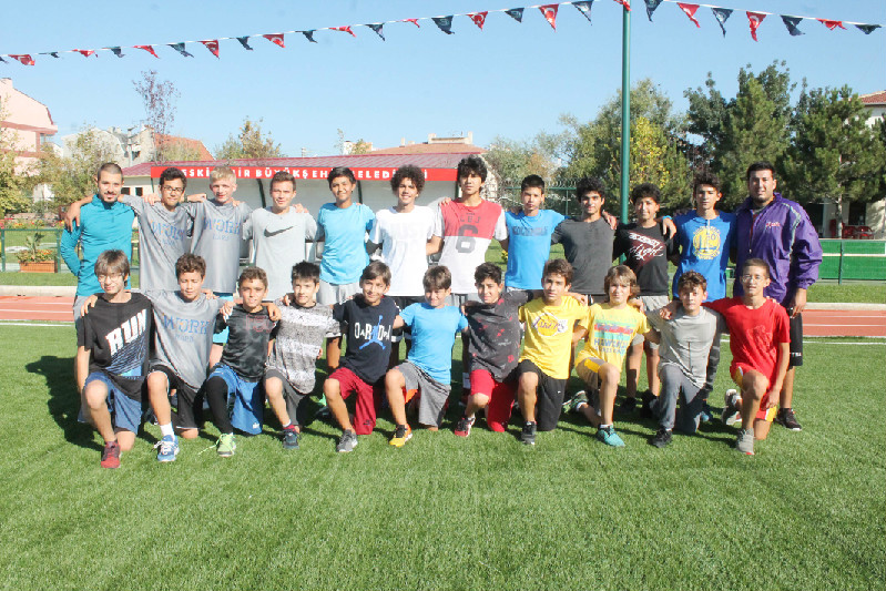 HEDEFLERİ ŞAMPİYONA