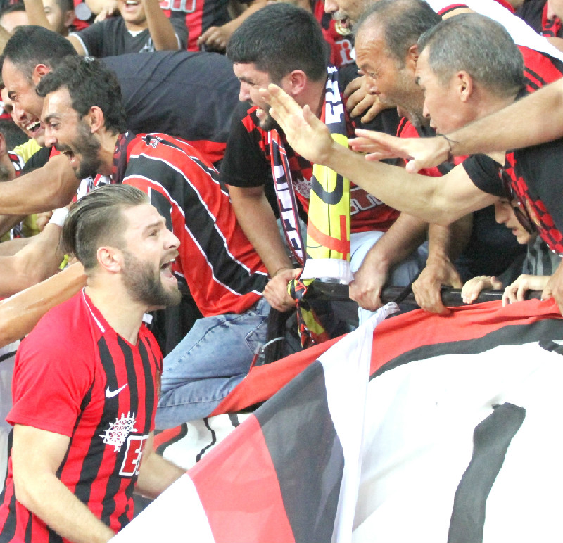 İBRAHİM HALİLE  BÜYÜK İŞ DÜŞECEK