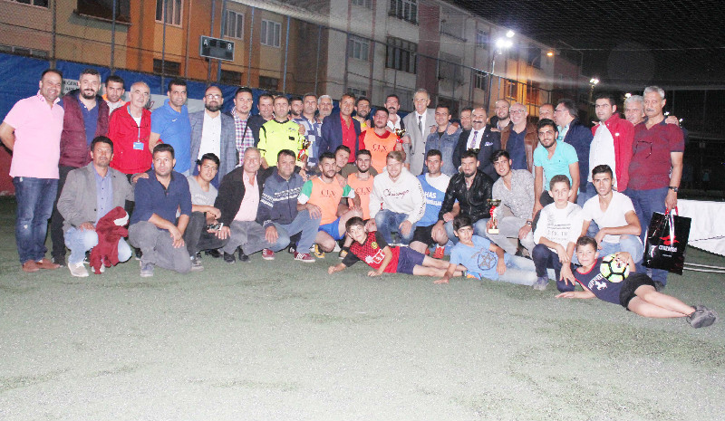 ADINA YAKIŞIR KAPANIŞ OLDU