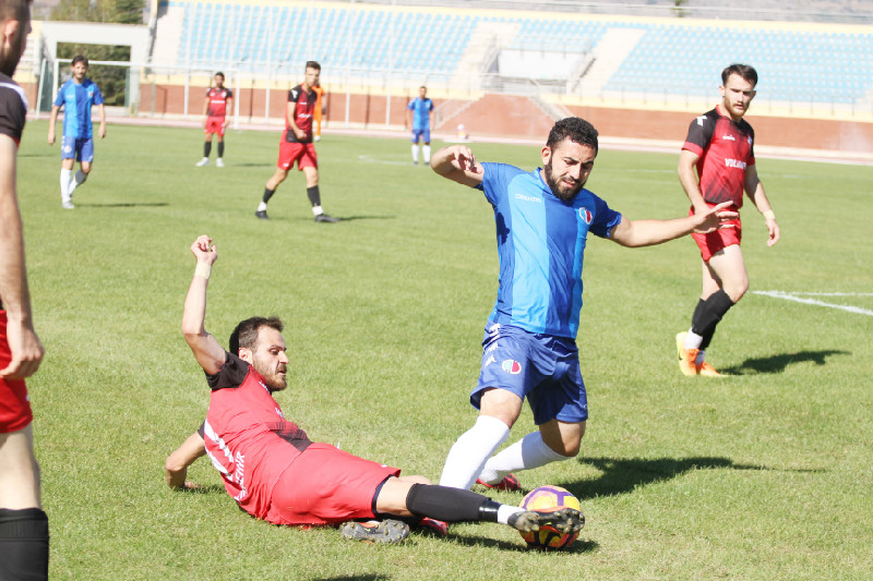 HEDEFTE KARAPINAR VAR