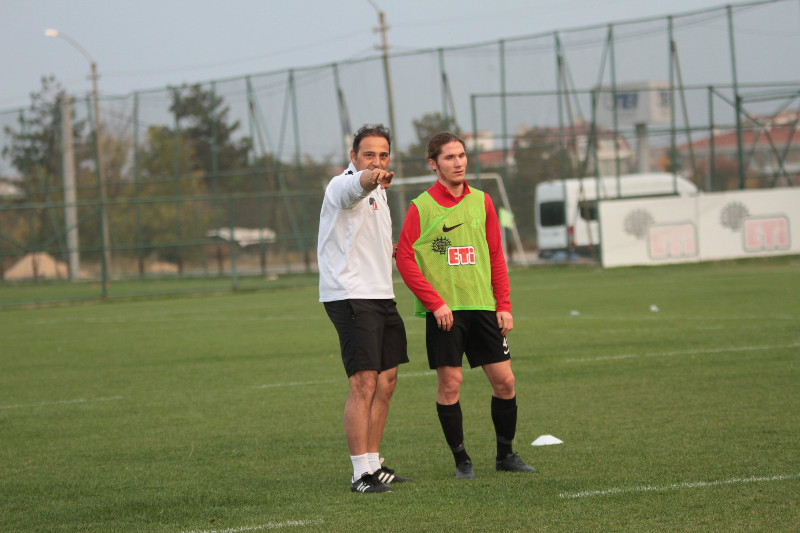 ÇAPA GERÇEKÇİ OLMAK LAZIM