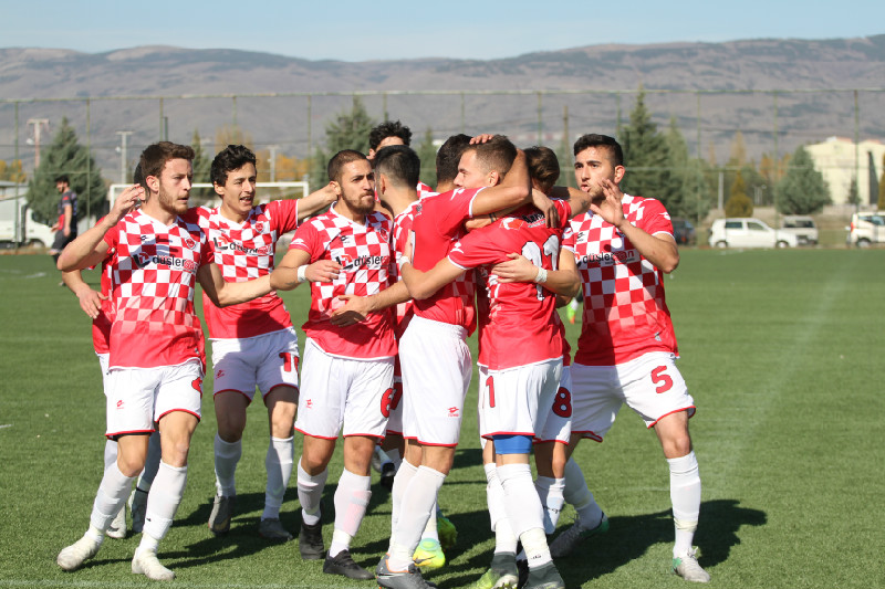 SÜPERDE BUGÜN 3 MAÇ VAR