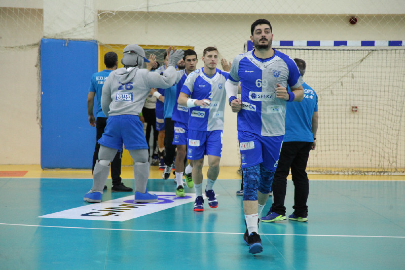 BETON ADAMLAR EMİN ADIMLARLA