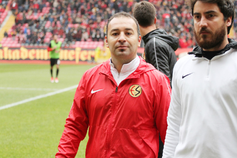 ALİ ONUR CERRAH GÖREVE BAŞLADI