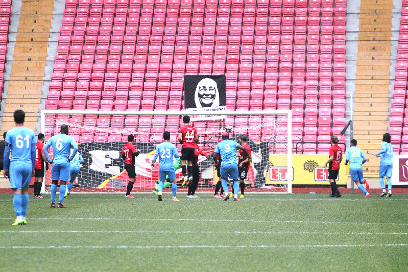 BASİT GOLLER YEDİK