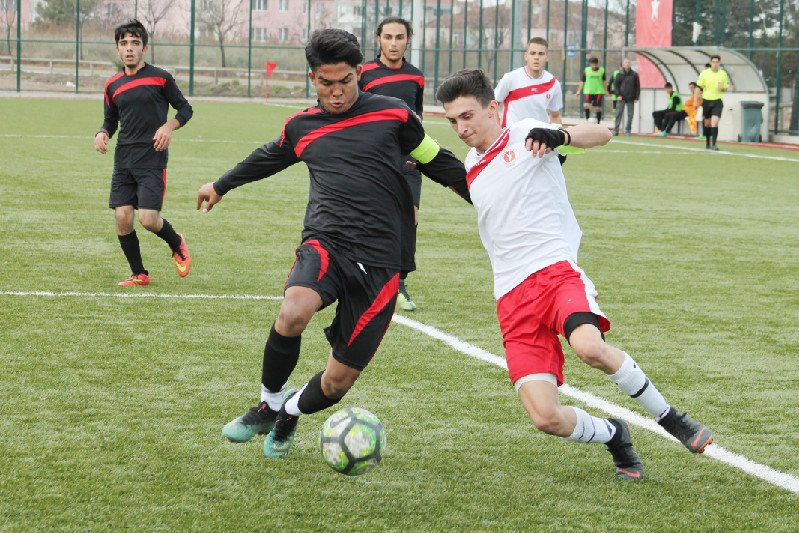 2.TUR GERGİN BAŞLADI