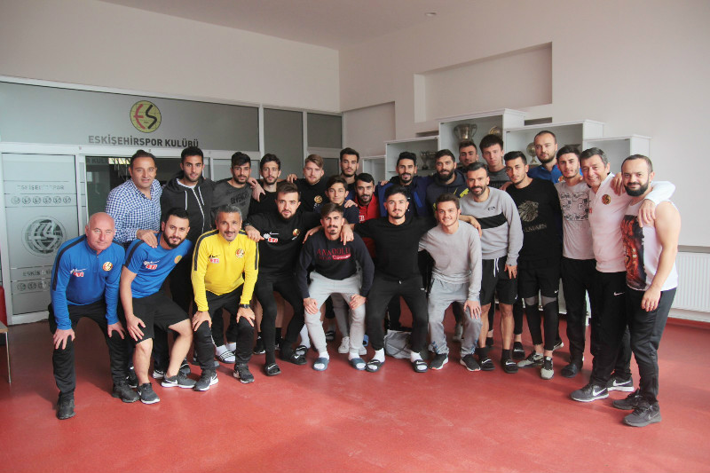 HAKANI UĞURLADILAR