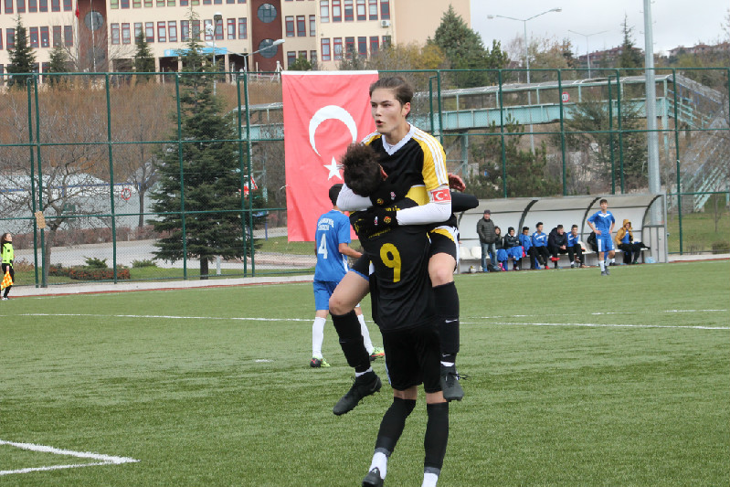 YARI FİNALİSTLER BELLİ OLDU