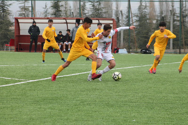 BOLUYA KİLİTLENDİLER