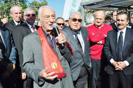 BİR DESTEK DE HALİT KIVANÇDAN