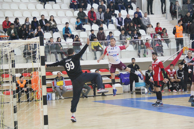 BETON ADAMLAR 1 PUANA RAZI OLDU(31-31)