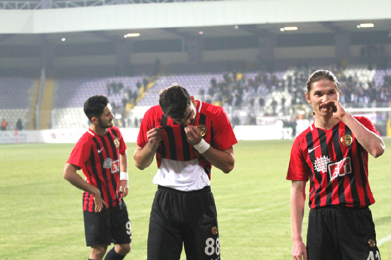 GÖZYAŞI  ÇARESİZLİK  HÜZÜN