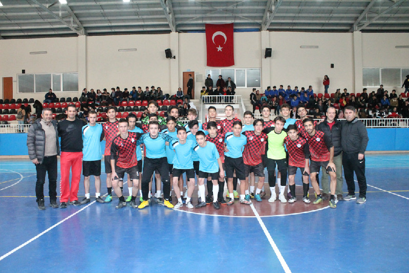 FUTSALDA GRUP MAÇLARI TAMAMLANDI