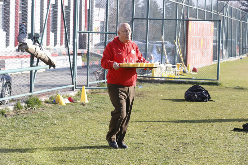 GEZMENDEN BOZA JESTİ