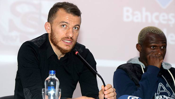 ES-ES TARAFTARI ETKİLİYOR