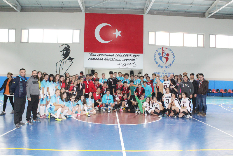 ŞAMPİYONLUK ONLARA ÇOK YAKIŞTI