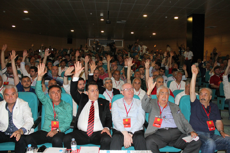 SÜRPRİZ BEKLİYORUZ