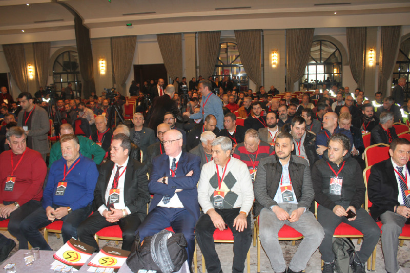 YENİ YÖNETİM ARAYIŞI