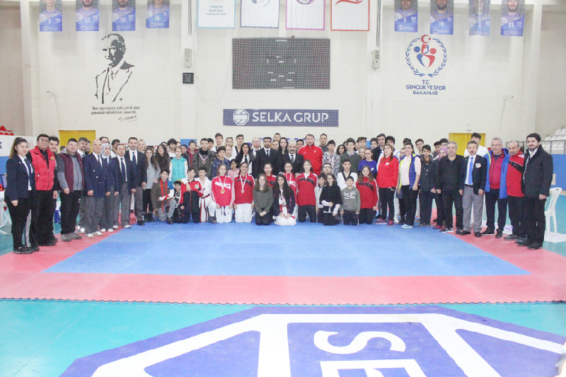 SERT TEKMELER KONUŞTU