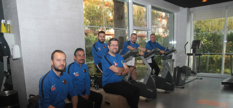 SAĞLIK EKİBİ HAZIR KITA