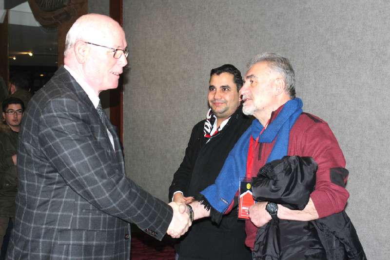 KURTSUZ KONGRE OLMAZ