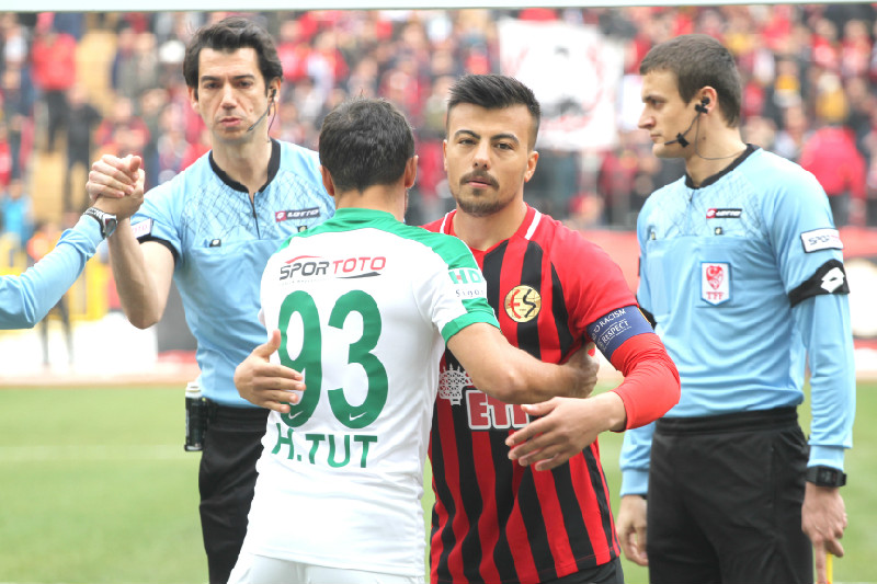 YENİ KAPTAN MEHMET FEYZİ