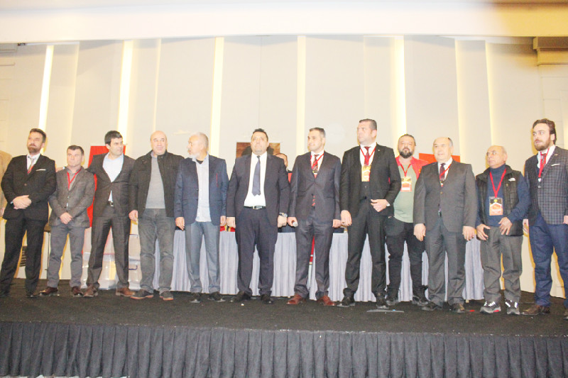 YÖNETİM GÖREV BÖLÜMÜ YAPTI