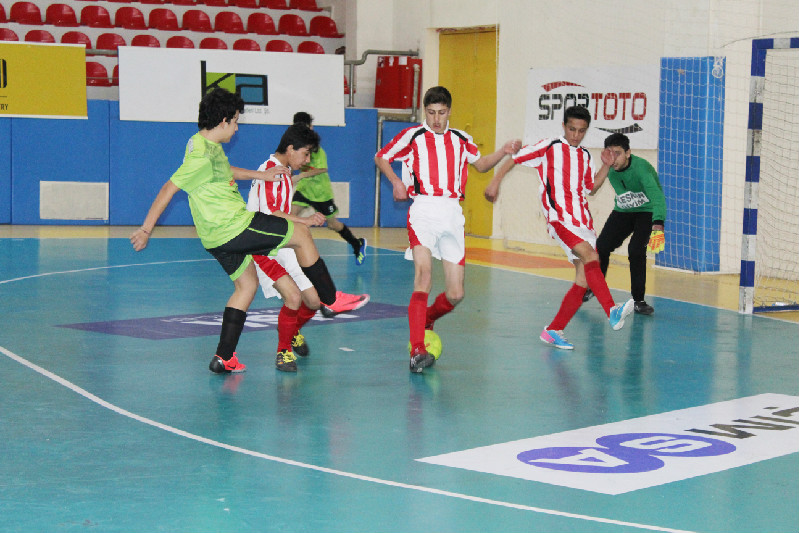 FUTSALIN YILDIZLARI PARLIYOR