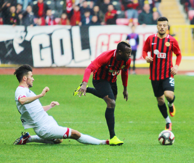 MAESTRO İŞİNİ YAPACAK